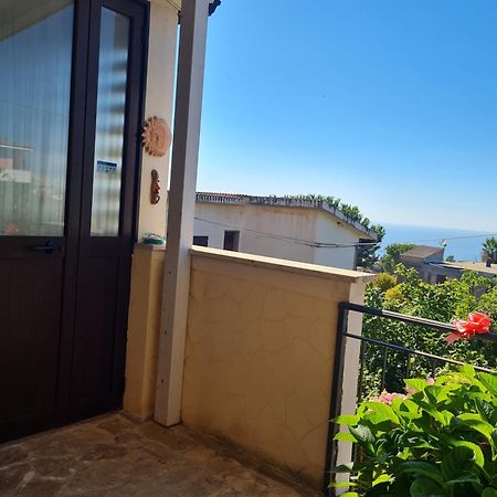 B&B La Casa Di Martina Zambrone Extérieur photo